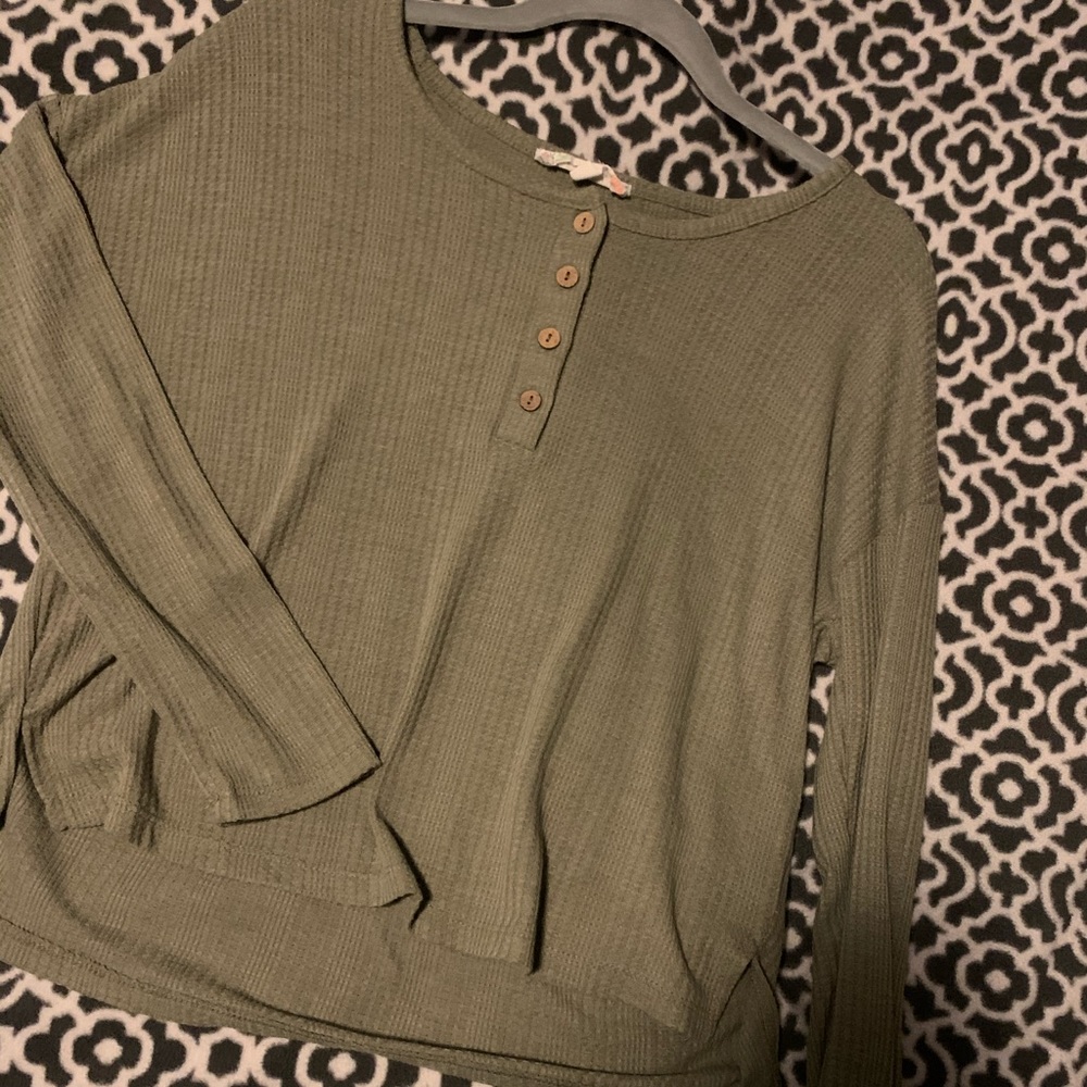 long sleeve shirt